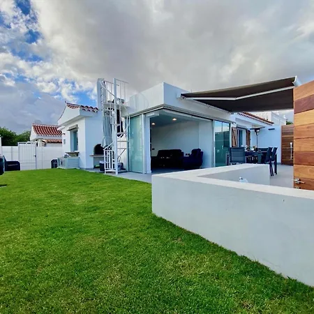 Sun Golf House Villa *