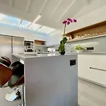 Sun Golf House *