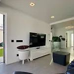 Villa Sun Golf House